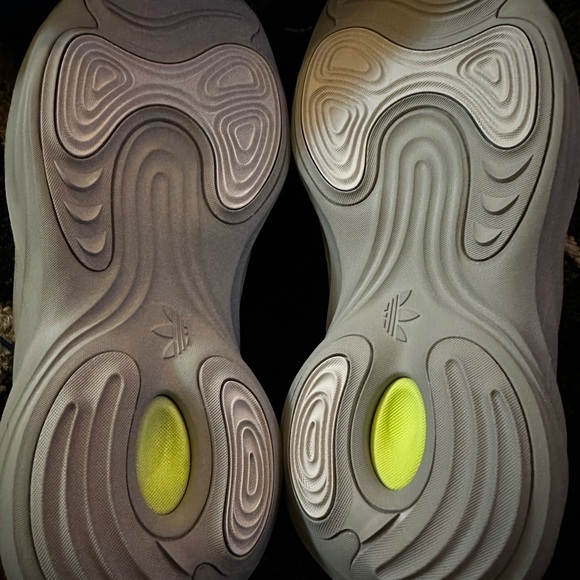 Adidas  Fom Q. New with tags. Men’s size 10 - Picture 4 of 5